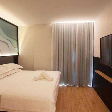 Hako Hotel Джохор-Бару Экстерьер фото