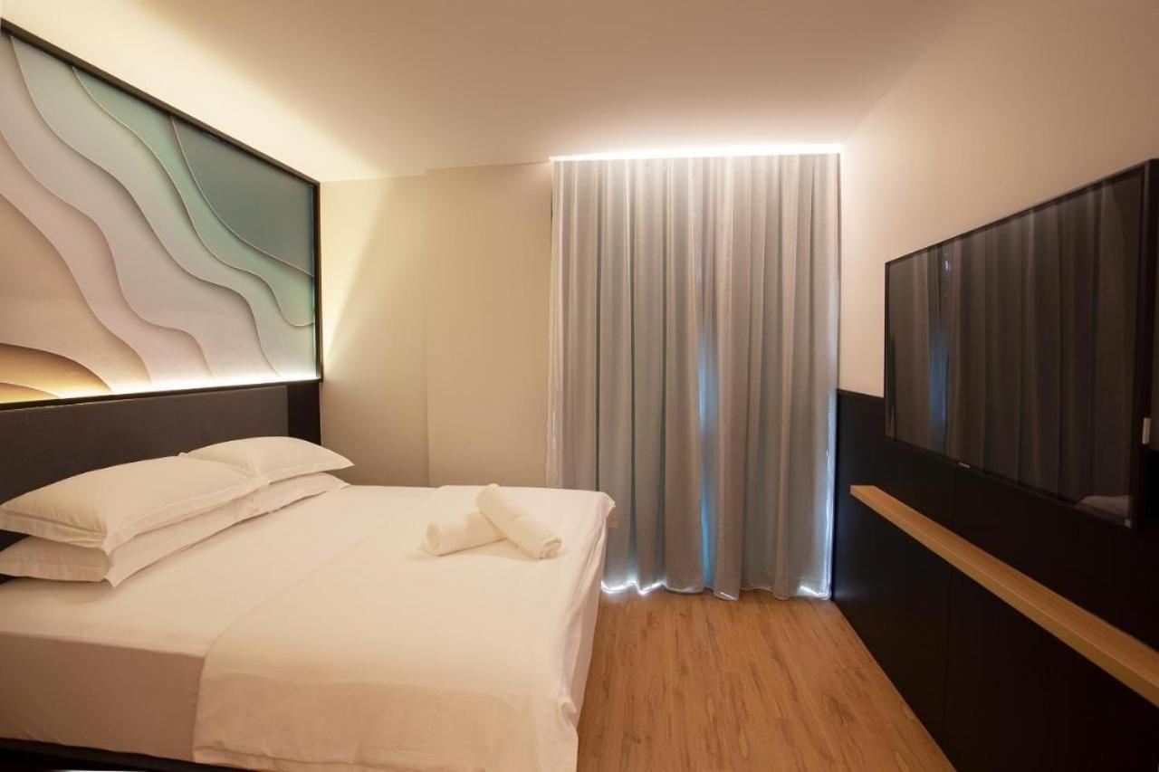 Hako Hotel Джохор-Бару Экстерьер фото